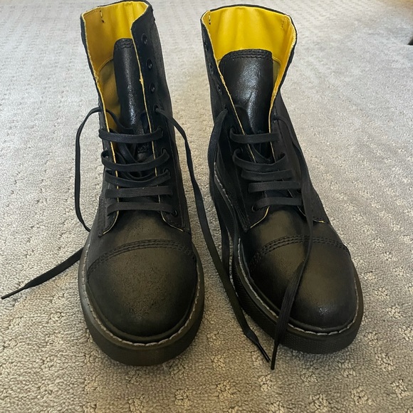 Diesel combat boots black leather brand new